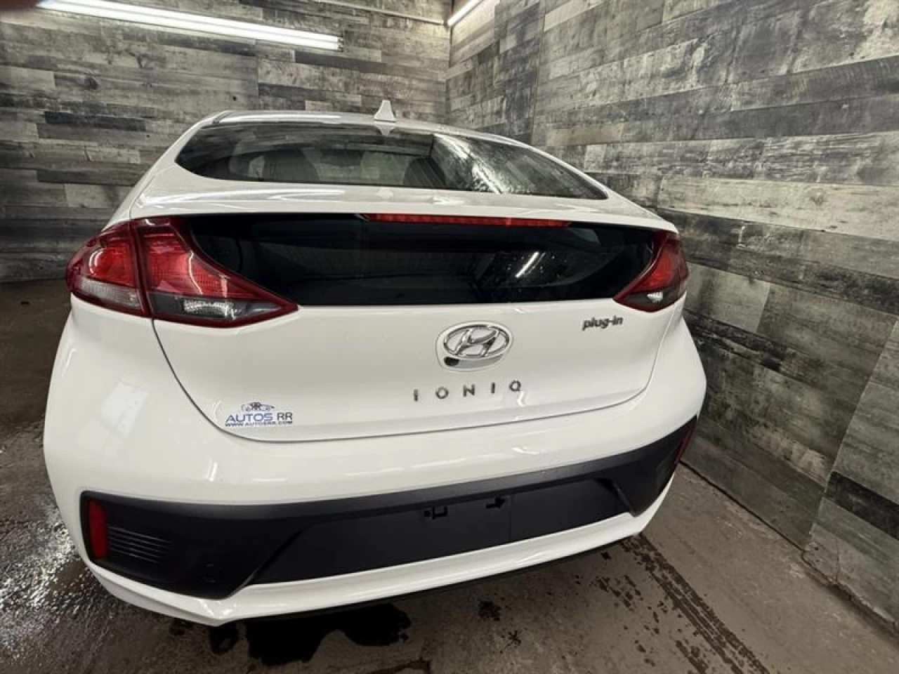 2020 Hyundai Ioniq hybride rechargeable PrivilÉgiÉ HYBRIDE APPLE CAR PLAY NAV **APPROUVÉE Image principale