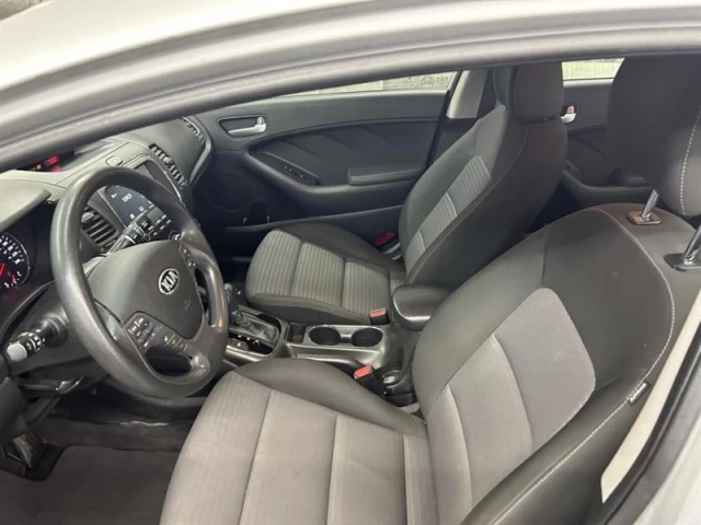 Kia Forte Auto Cam de Recul S. Chauffant ** APPROUVÉE 99.9% 2018