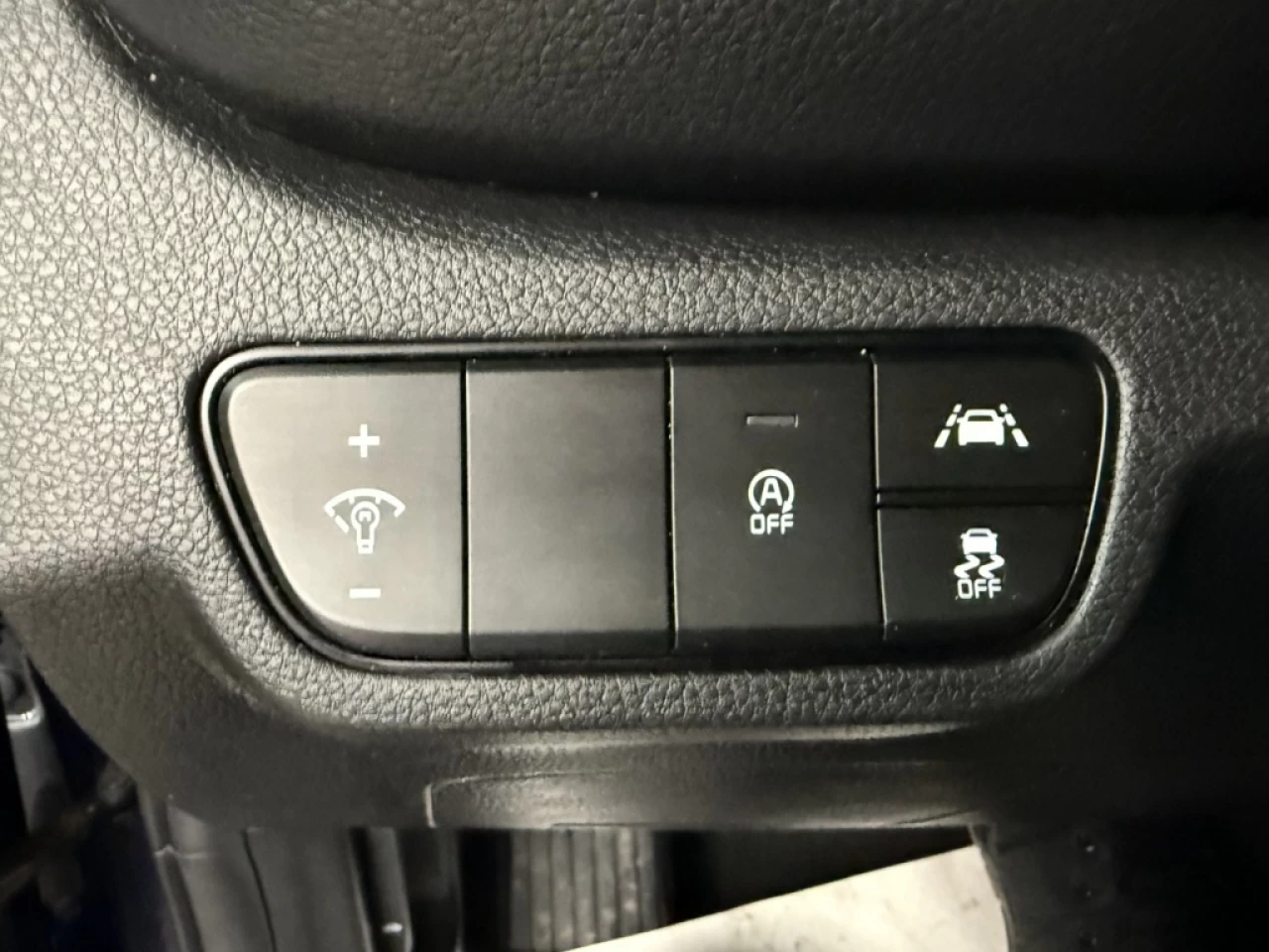 2023 Kia Seltos EX Awd cuir apple carplay Toit **approuvÉe 99,9%** Image principale