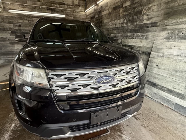 Ford Explorer XLT AWD 7 PASS TOIT  PANO **APPRPOUVÉ À 99.9%** 2019