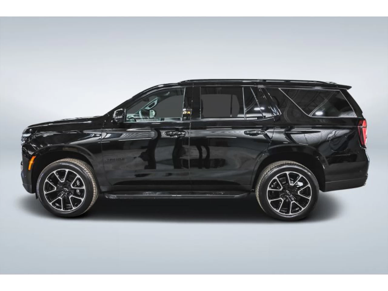 2026 Chevrolet Tahoe RST TOIT PANO GROUPE CONFORT GROUPE REMORQUAGE MAX Image principale
