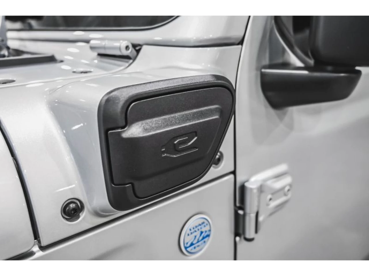 2023 Jeep Wrangler 4XE Sahara 4X4 COLD WEATHER GROUP Image principale
