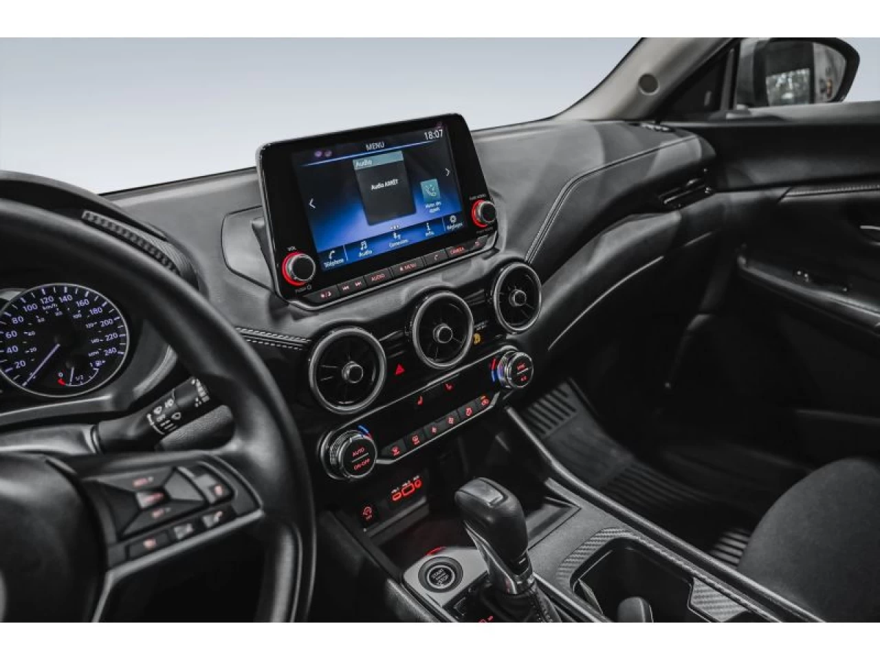 2024 Nissan Sentra SV CVT AUTOMATIQUE AIR 2.99% Image principale