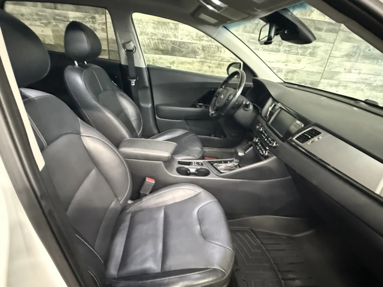 2019 Kia Niro SX Auto Navigation Toit Bluetooth Cam de recul **a Main Image