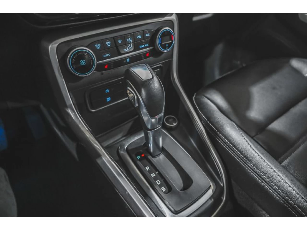 2021 Ford EcoSport Titanium 4WD CUIR TOIT OUVRANT Image principale