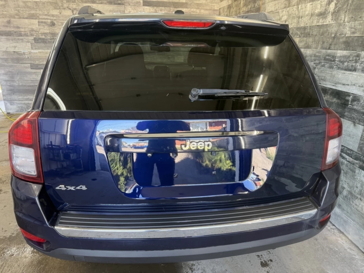 2017 Jeep Compass High Altidude AWD CUIR TOIT **APPROUVÉ À 99.9%** Image principale