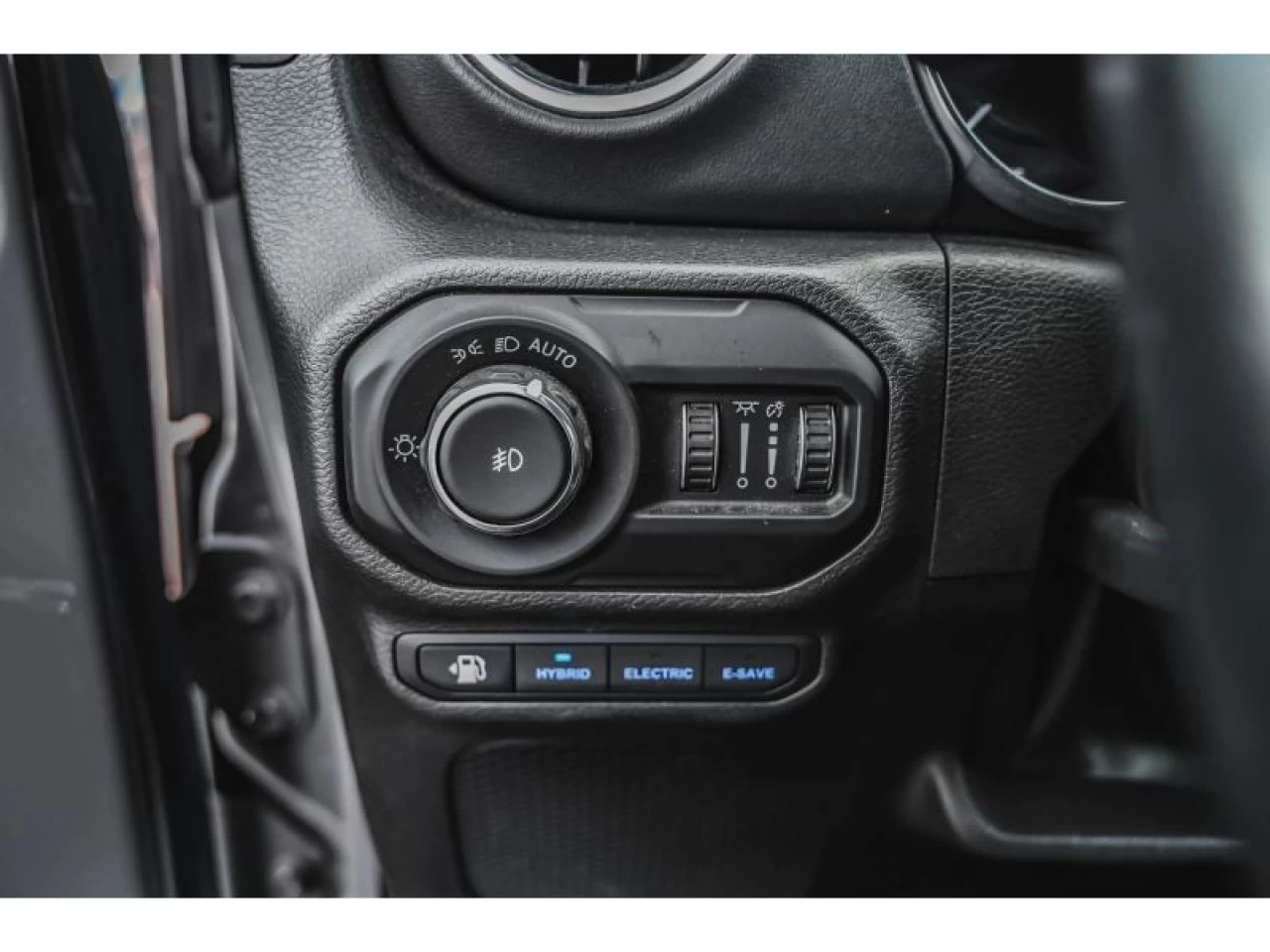 2022 Jeep Wrangler 4XE Unlimited Rubicon TOIT SKY ONE-TOUCH Image principale