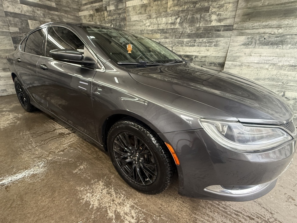 Chrysler 2016 200 Limitée CAMÉRA DE RECUL BLUETOOTH **APPROUVÉ À 99.