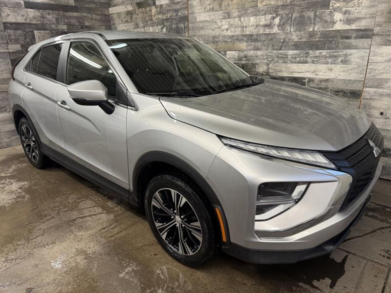Mitsubishi 2022 Eclipse Cross ES AWD BLUETOOTH MAGS **APPROUVÉ À 99.9%**