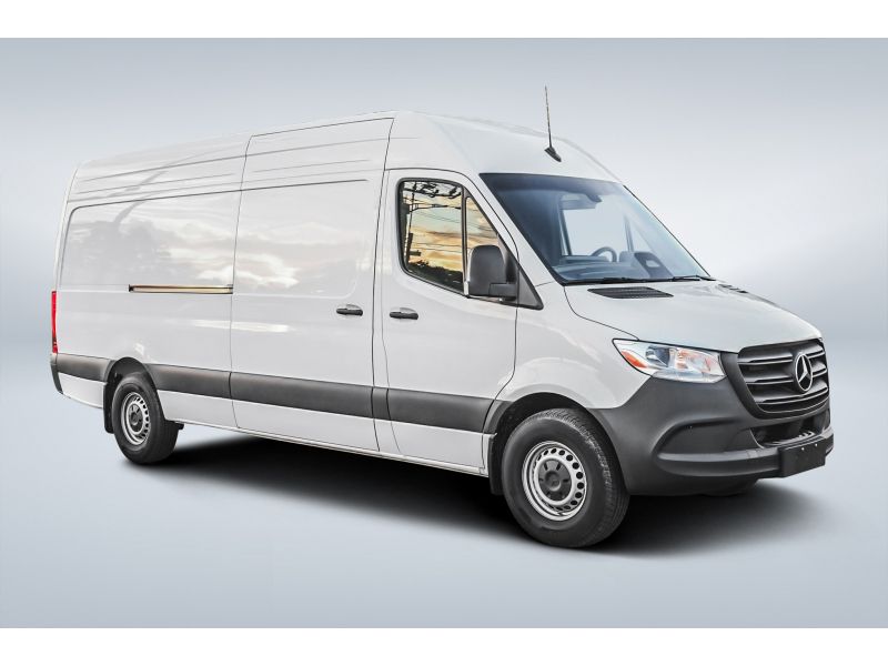 Mercedes Benz 2025 Sprinter 2500 High Roof I4 Diesel 170"