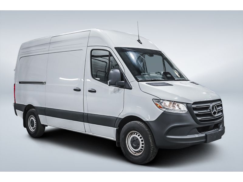 Mercedes Benz 2025 Sprinter 
